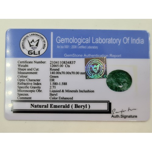 10 - An amazing 12,665 carat natural Emerald. Weights 2534G. An incredible huge natural Stone, Natural pr... 