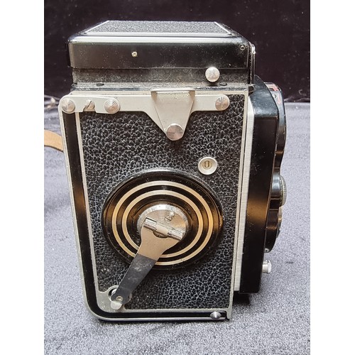 192 - Vintage Rolleiflex F3.5 camera medium format 120mm film