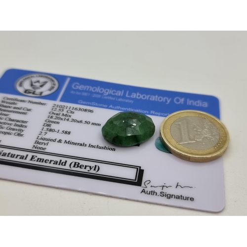46 - Natural emerald of oval shape, 12.55 carats, with GLI certificate.