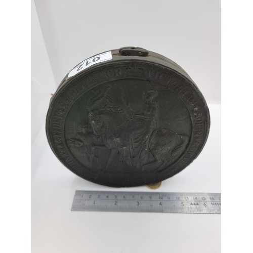 12 - An interesting black wax Parlimentary seal plaque of Queen Victoria, showing riding mounted horse wi... 