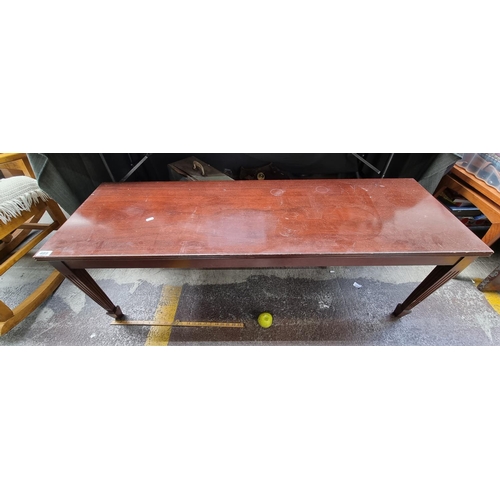 489 - A lovely Edwardian style wooden coffee table, with carving detail on the legs. Length:137cm, Width:4... 