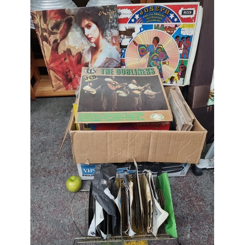 Lot 552       