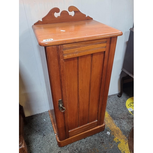 Lot 576       