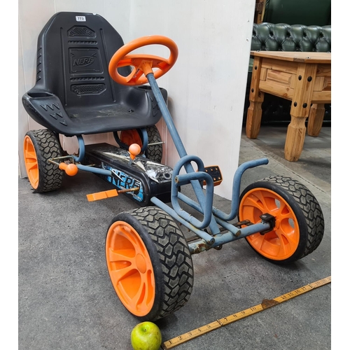 773 - Nerf pedal gocart.