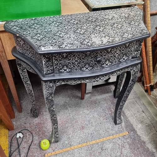 558 - Super silver embossed console table with single drawer in very good condition.