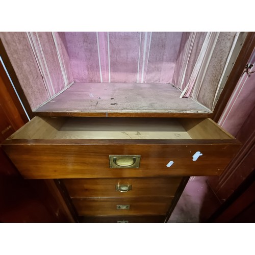 612 - A Stunning Large Victorian mirrored Burr Walnut Wardrobe with 5 Good Size Inner Drawers and Ample Ha... 