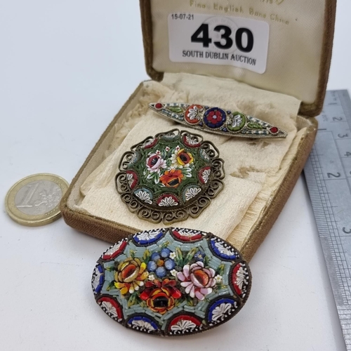 430 - A collection of three nicely inlaid micro mosaic vintage brooches. All brooches in good order, with ... 