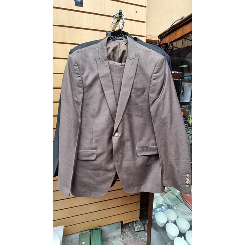 273 - 2 sports jackets and 6 two piece suits. Italian madevery fine quality wool in excellent condition. E... 