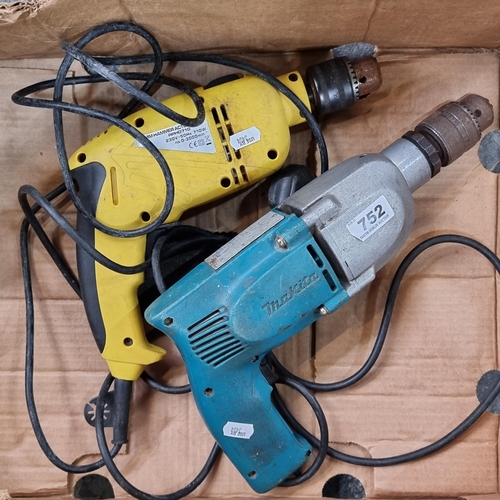 752 - Pair of drills, one by Thakita 750 watt model:8186173 and ROK Powertools 13mm Hammer Action Drill.