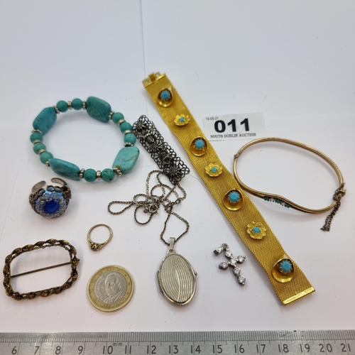 11 - A collection of costume jewellery, several pieces with inlaid turquoise stone (cold to touch).
