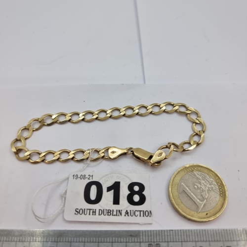 18 - A nine carat gold link bracelet, weight 6.65g.