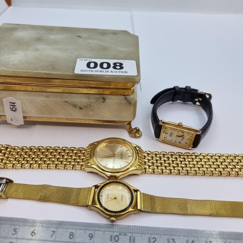 8 - A collection of three good watches in a marble jewellery box.