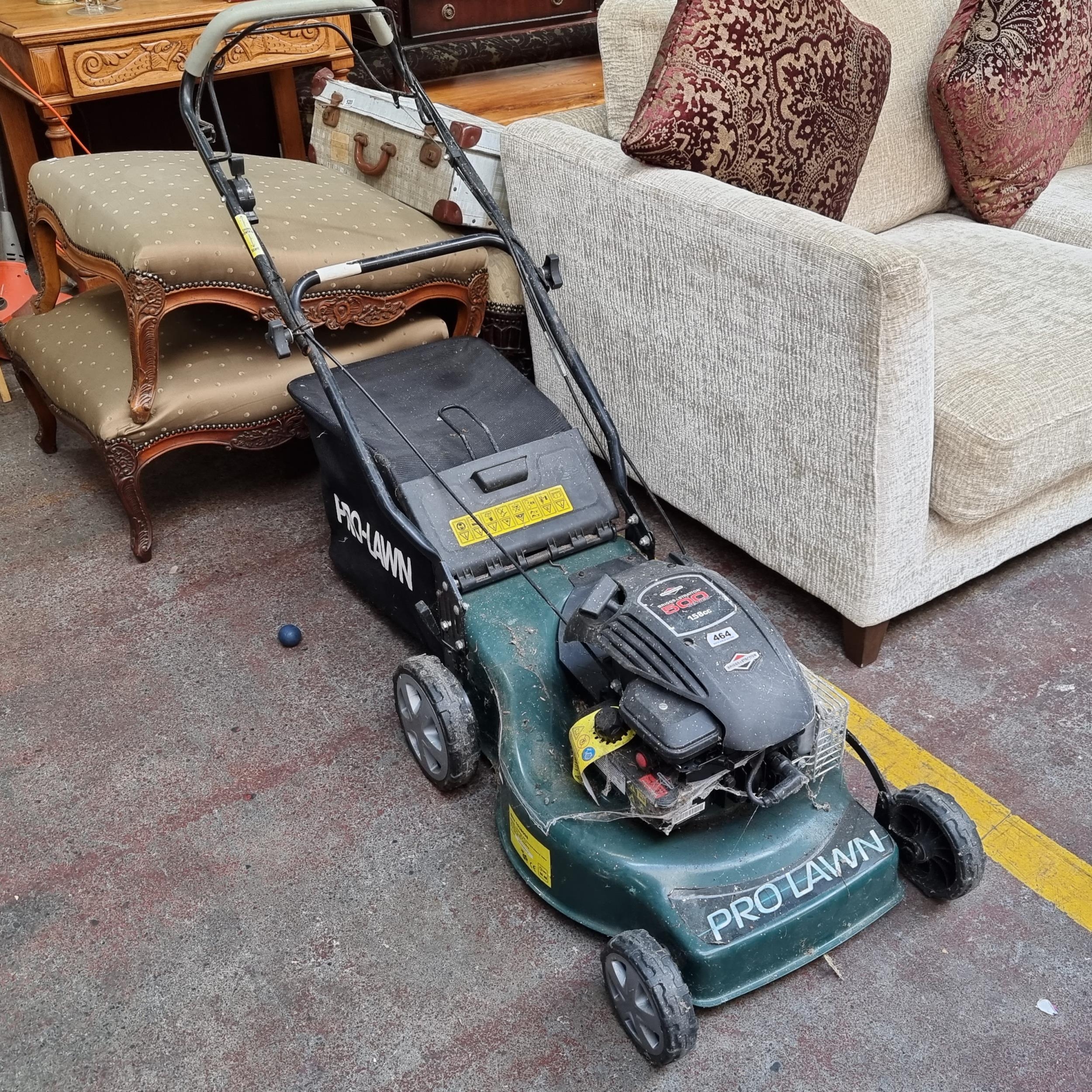 Pro Lawn Petrol Briggs and Stratton 500 series. 158 CC lawnmower