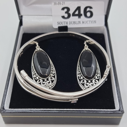 346 - An attractive sterling silver gemset bangle with a pair of sterling silver Suarti onyx stone drop ea... 