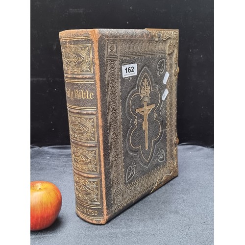 Large Antique Family Holy Bible published James Duffy & Co. Dublin