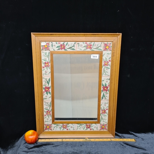 85 - Good sized contemporary mirror with charming hand painted ceramic frame. Mm: 66cm x 50cm