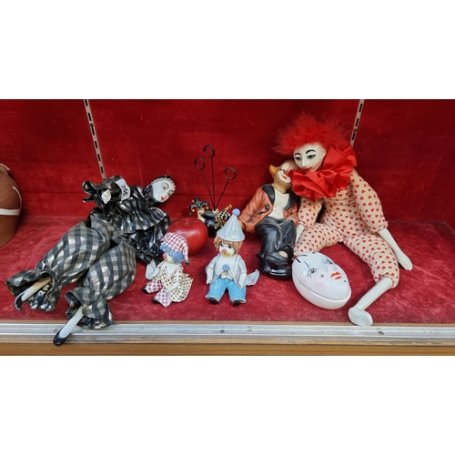 366 - 7 vintage Clown collectables including two vintage Italian ''Zampiva'' clown figures with spaghetti ... 