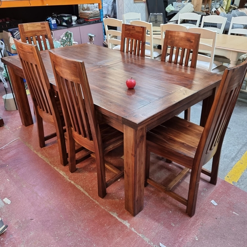 389 - A lovely Dining room suite of extendable table and 6 chairs. The table is crafted and joined from a ... 