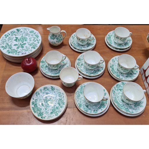 412 - 34 pieces of Wedgewood China in the emerald green ''Avon'' pattern (W4031). In good condition with a... 