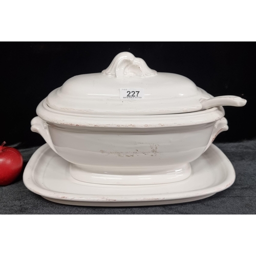 227 - A very large heavy 