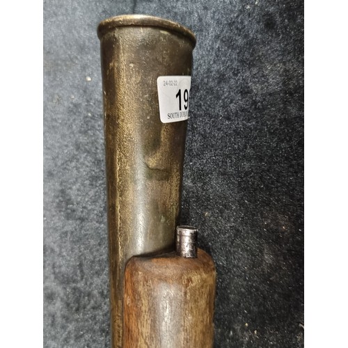 196 - A heavy wooden and brass Flintlock Blunderbuss with a short, large caliber barrel which is flared at... 