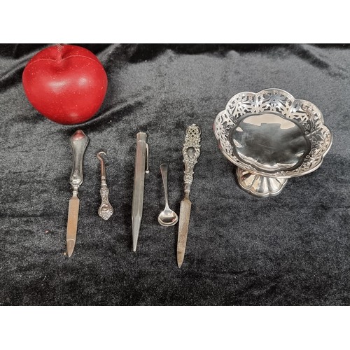 805 - Six silver Items including a mint dish, Silver pen and silver sewing items