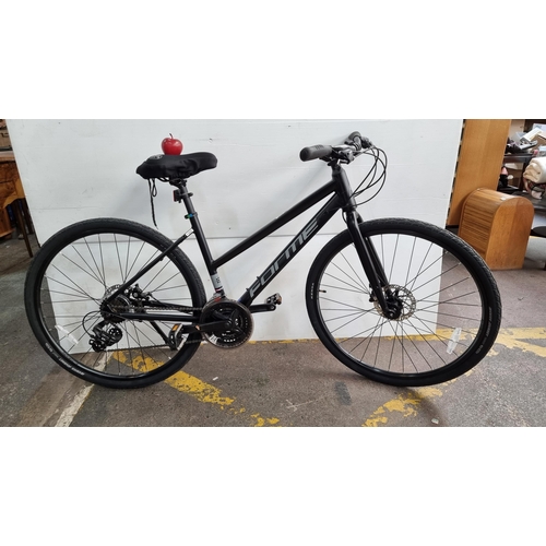 A Forme Winster 2FE ladies hybrid city bike in matte black with Shimano 21 speed drive a hydroform