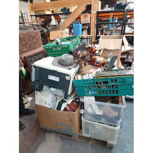 755 - A huge palet of mixed goods including antique, vintage, retro and contemporary items. Lots and lots ... 