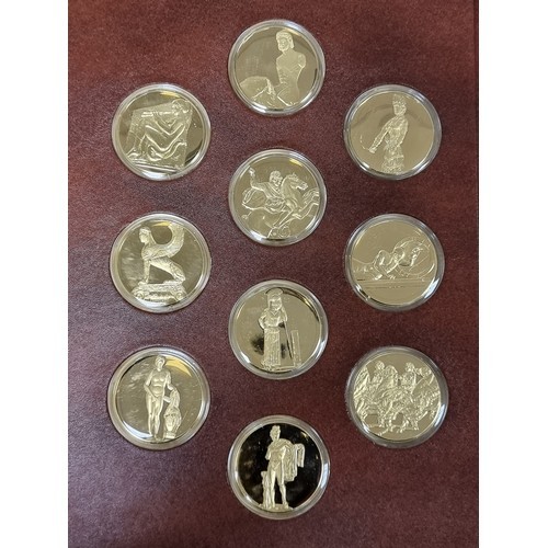 71 - Star Lot: A Franklin Mint 'The Art Treasures of Ancient Greece' collection. In fabulous condition. F... 