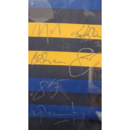 102 - Star Lot : A very well framed Leinster Rugby Shirt featuring the full teams signatures after winning... 