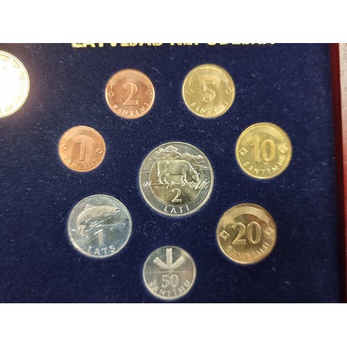 42 - A boxed collection of European coinage, issued by the Netherlands Mint Office, of 10 new entry count... 