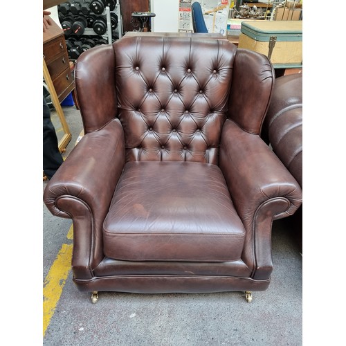 384 - Star Lot : A fantastic three piece furniture suite by Thomas Lloyd in a rich chocolate brown leather... 