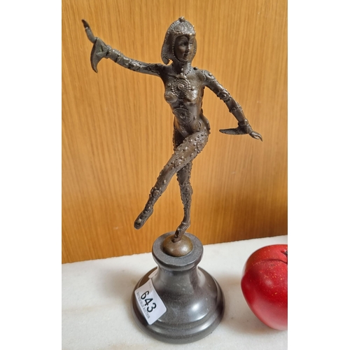 643 - A beautiful Art Deco style bronze sculpture of a female dancer with detailed leotard and headgear. B... 