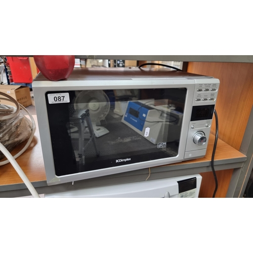 87 - A Dimplex 800W microwave oven in grey.