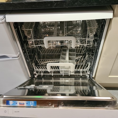 112 - Zanussi undercounter dishwasher. Very clean example with quick eco clean function.