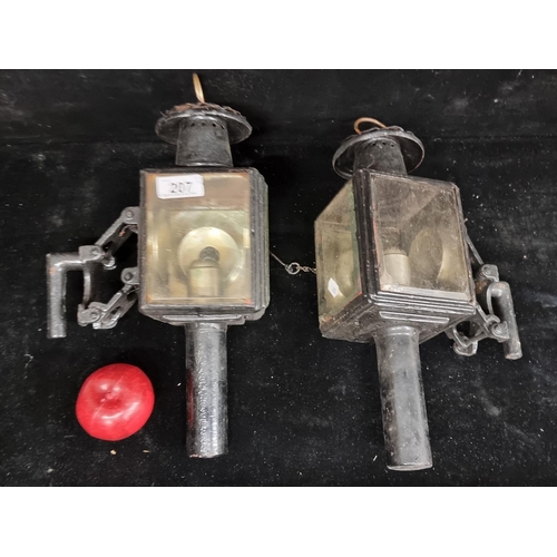 Lot 207       