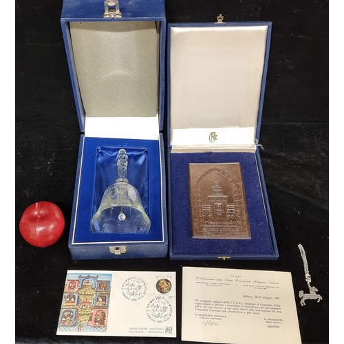 200 - Two items including a commemorative plaque for the meeting of the European Council in 1985 at Castle... 