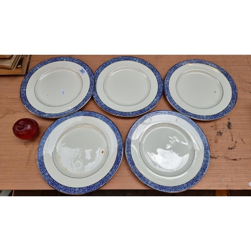 307 - 5 Minton fine bone china plates in the Mandeville pattern.