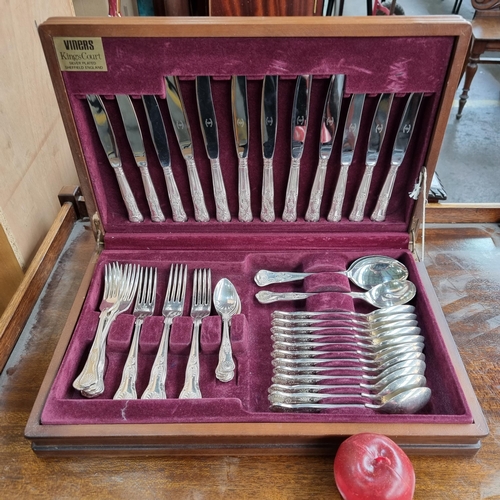 363 - An elegant vintage set of Newbridge cutlery totalling forty-five pieces. In an attractive felt lined... 