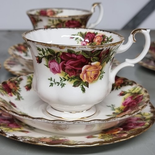 117 - Twenty-two pieces of Royal Albert bone china in the Old Country Roses pattern. A very pretty collect... 