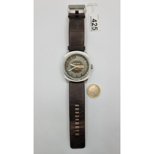 425 - A Diesel Wrist watch with luminous dial, sweep second hand and date just. Comes with original Diesel... 