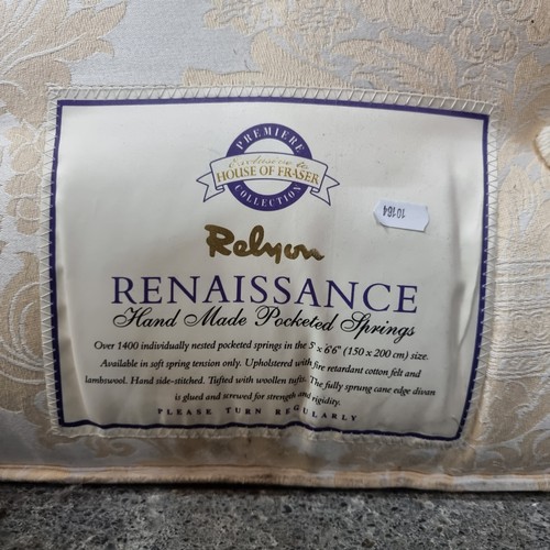 374 - A high quality Relyon Renaissance 5 feet mattress with hand made pocketed springs.

DM H170/W130/D20... 