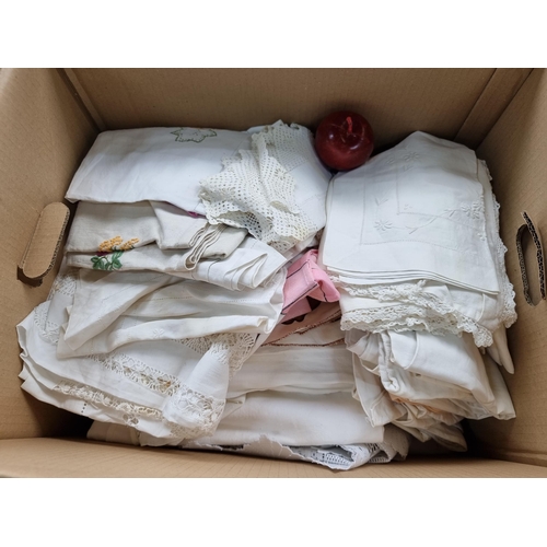 339 - A very large collection of Irish cotton a lace kerchiefs, doilies, serviettes and table cloths.