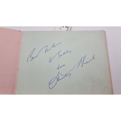 748 - A good 1960s autograph album with famous star of the stage and screen iinc lots of leading ladies wi... 