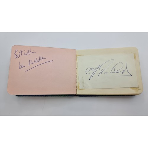 747 - A good 1960s autograph album with famous star of the stage and screen including Cliff richard, john ... 