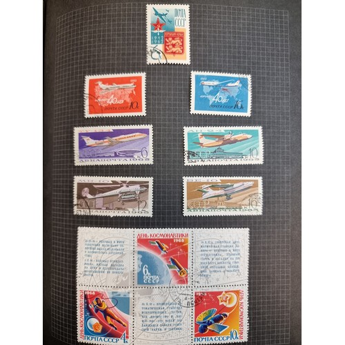 741 - A good large world Stamp album with approx 100 pages of Stamps from the 1890s-1970s including a supe... 