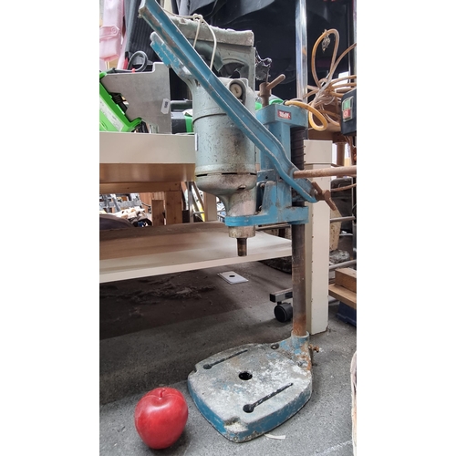 Lot 302       