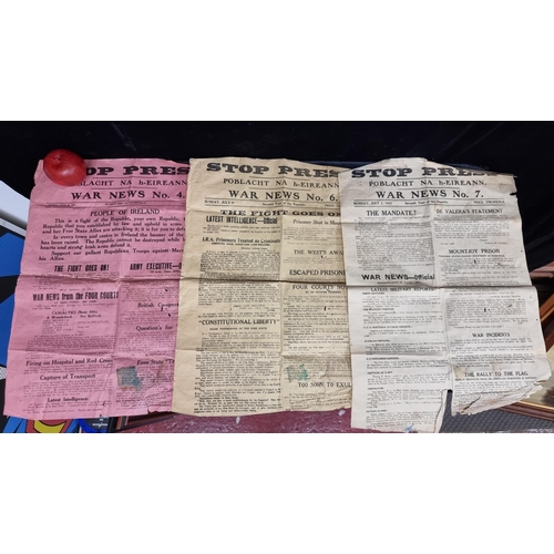 769 - Star Lot : A very rare 100% original collection of three war news Poblacht na hEireann stop press an... 