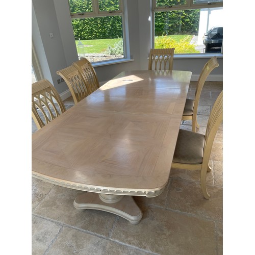 171 - Star Lot : A  Lovely quality long light Oak Extending table, Seats 8-10 extended with a double Pod b... 