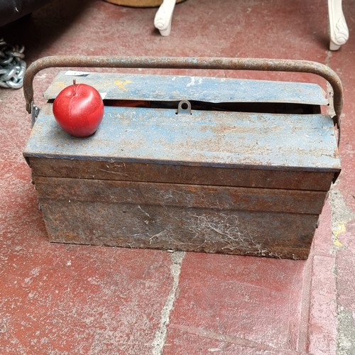 323 - A vintage accordion case tool box with a qty of tools.